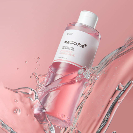 Medicube PDRN Pink Cica Soothing Toner 250ml