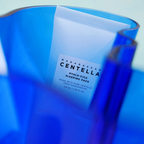 Skin1004 Madagascar Centella Hyalu-Cica Sleeping Pack 100ml